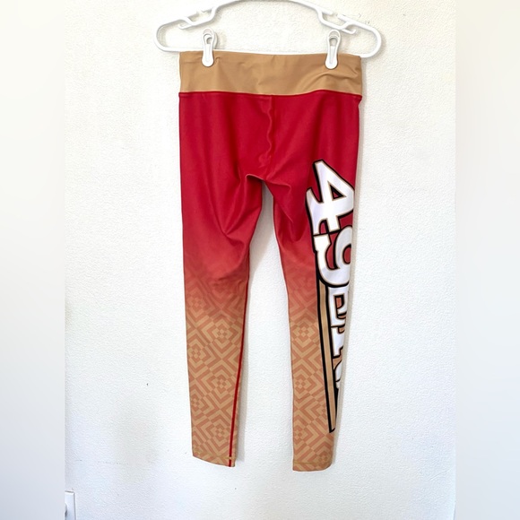 Women's Klew San Francisco 49ers
Scarlet Gradient Leggings - Picture 4 of 8